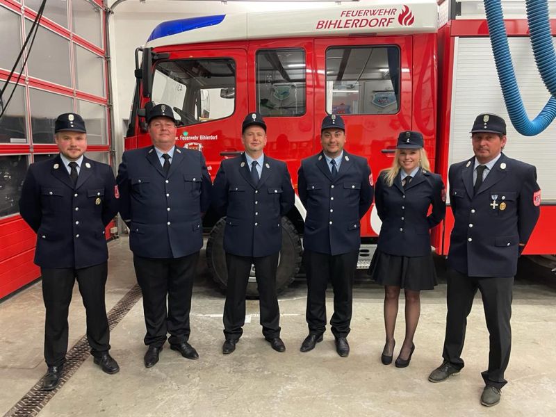 Das Team der Feuerwehr Bihlerdorf